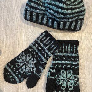Hand Knit Beanie with Matching Mittens